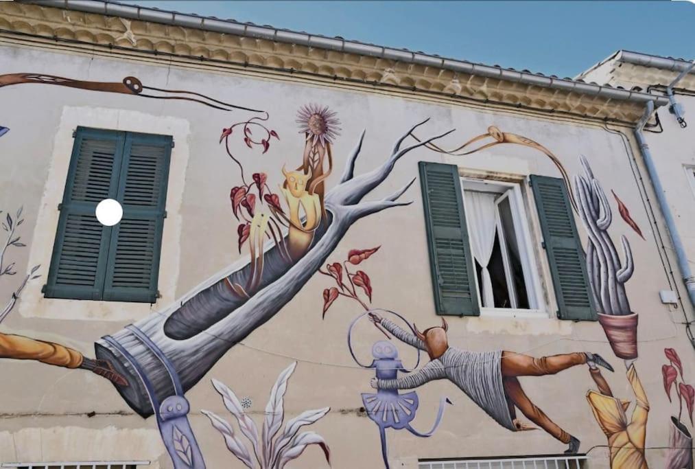 Le Nid Douillet Apartment Nimes Exterior photo